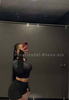 Проститутки Киева : София
– фото 1